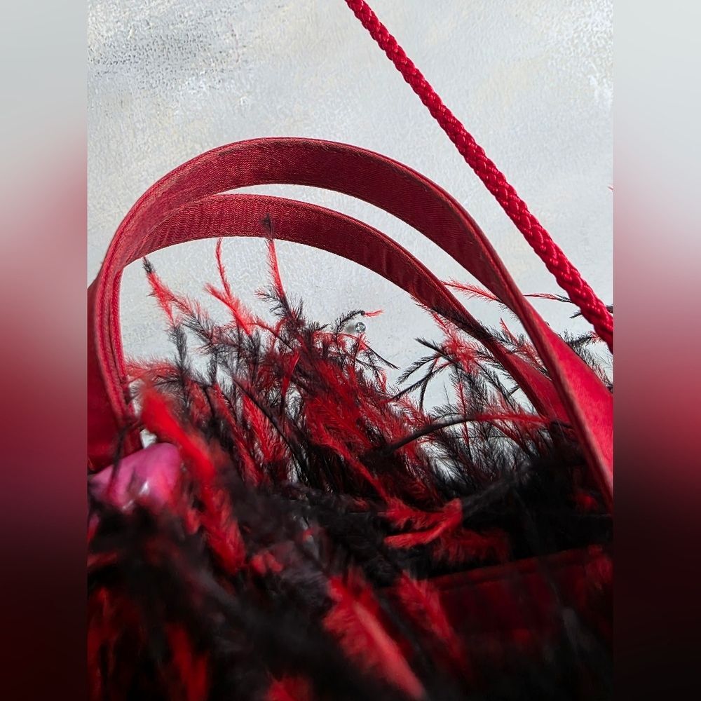 Vtg Red and Black Ostrich Feather Trimmed Satin Crossbody Shoulder Bag Glam 8x5 - Picture 8 of 14